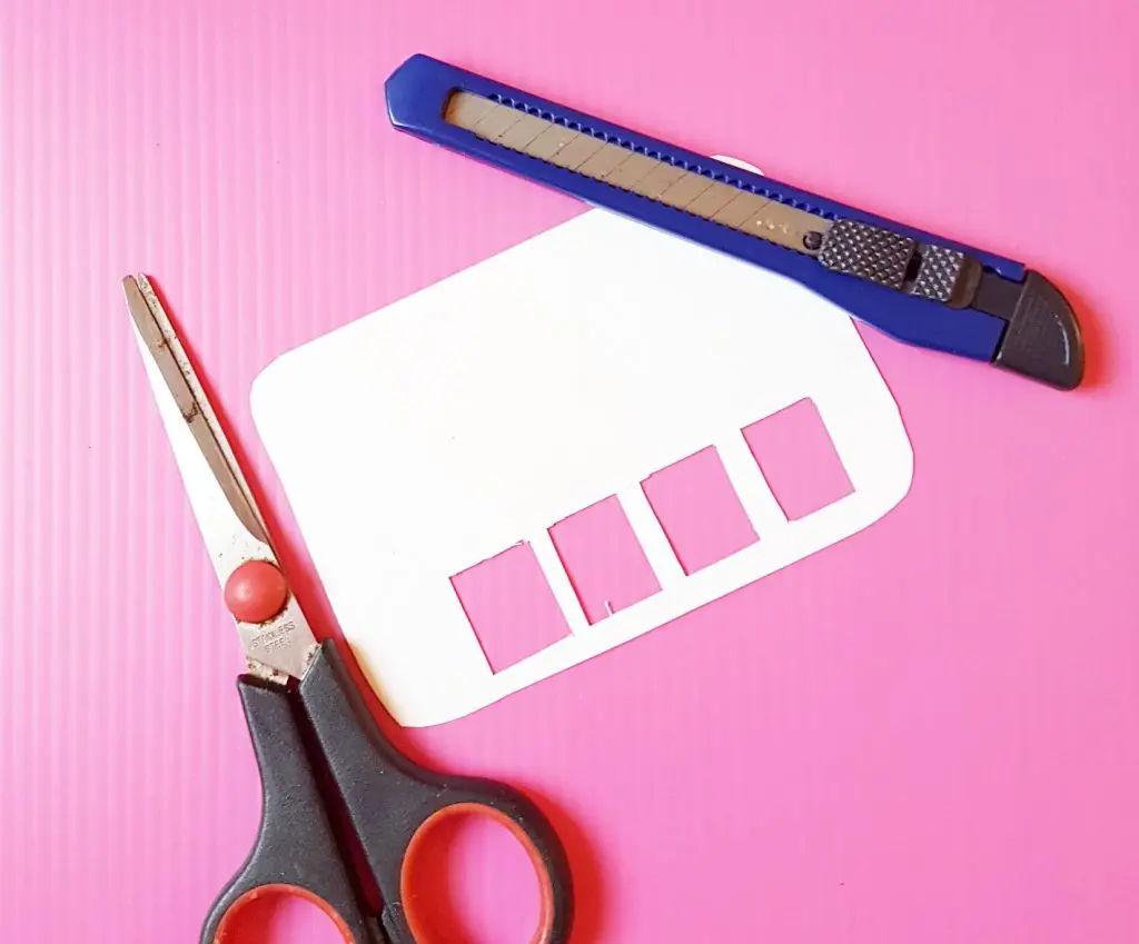 Finger Pupper Unicorn craft 4