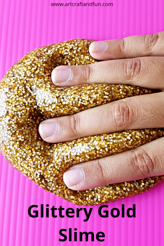 Make this gorgeous glittery gold slime with your kids today. Its the perfect slime recipe for the first time slime makers. And it turns out so pretty and slimey. #slime #goldslime #goldenslime #slimerecipe #kidscraft #summercraft #funcraft #messycraft #easycraft #glitteryslime