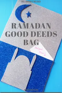 Make this super easy Ramadan Craft Good Deeds Bag with your little ones today to get them into the spirit of Ramadan. Its the perfect Ramadan Activity. #Ramadancrafts #RamadanActivites #Ramadanfun #Ramadan #Ramdanforkids