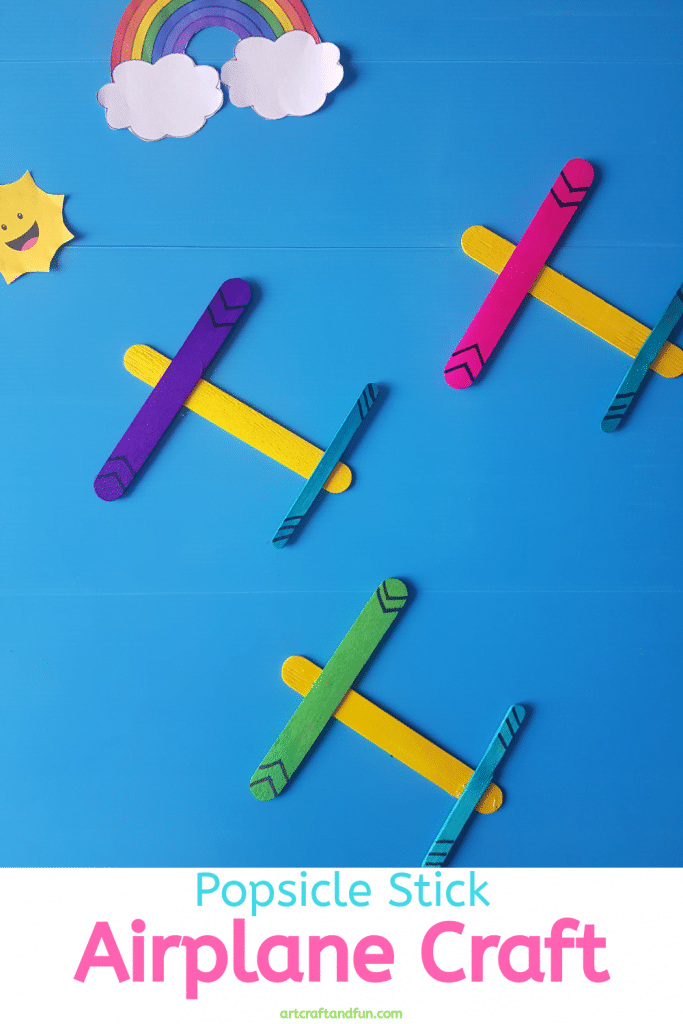 Make this super easy Airplane Craft Using Popsicle Sticks. Its a perfect pretend play craft for your little ones! #airplanecraft #airplanecraftusingpopsiclesticks #popsiclestickcraft #preschoolcraft